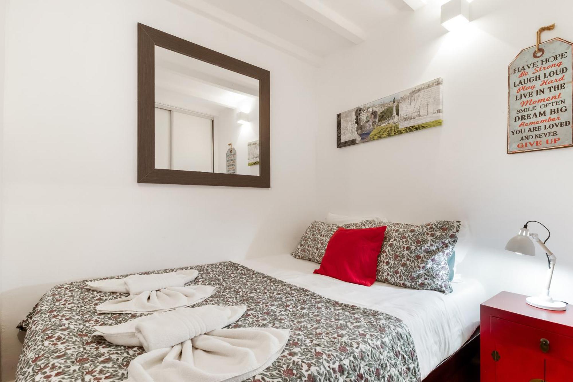 Apartment 024 B - Cosy Retreat In Madragoa -lisbon Lissabon