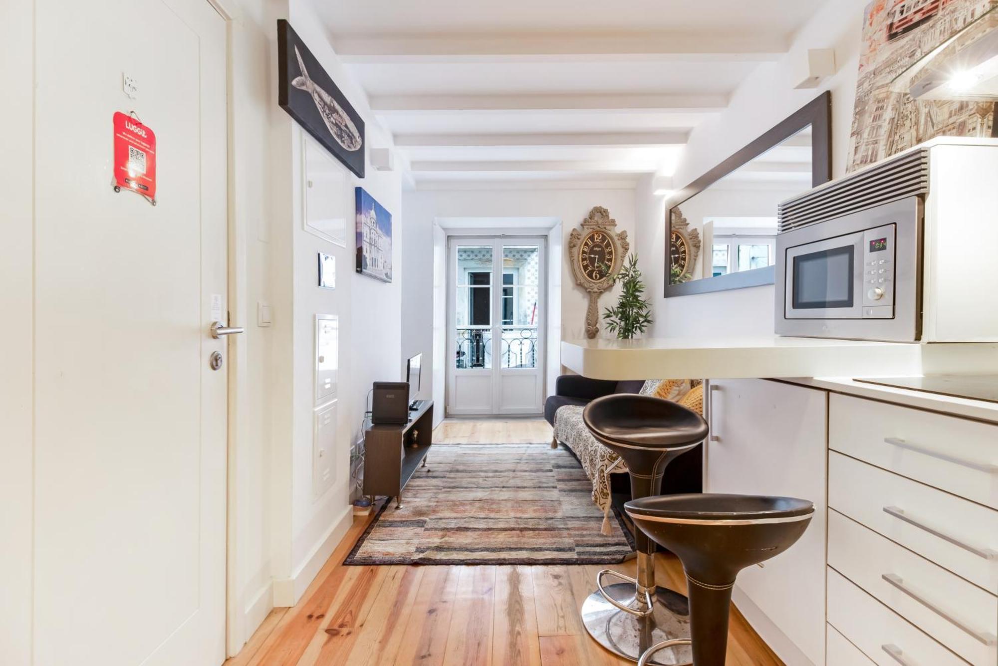 024 B - Cosy Retreat In Madragoa -lisbon Apartment Lissabon